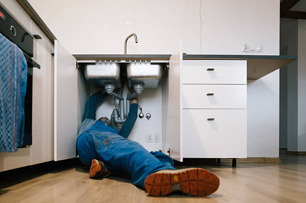 Professional Leak Detection technician working in Conway, MA